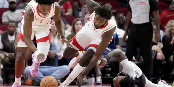 半岛体育网址-直接被驱逐！脾气太大，脏动作越来越多，还顶撞乌度卡，该送走了|伊森|火箭|奇才|艾米-乌度卡|华盛顿奇才队_新浪体育_新浪新闻