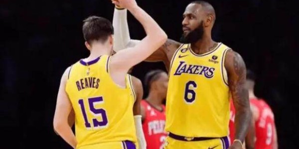 半岛体育-里夫斯敞开心扉：曾考虑火箭马刺 詹皇有时像小孩