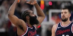 半岛体育-‍Shams谈科林斯：快船特别想给哈登配备空接威胁点