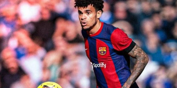 半岛体育-【早报】一周两擒！布莱顿打车成瘾！