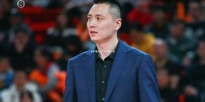 半岛体育官网-沪记：止步首轮固然遗憾 但这赛季的各种魔幻经历让人回味很久