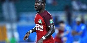 半岛体育网址-阿奇姆彭近三场联赛都有进球，追平个人中超最长连续进球场次纪录