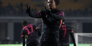 半岛体育APP-图片报：拜仁可能需付3000万镑才能签下维加 目前未进行任何谈判